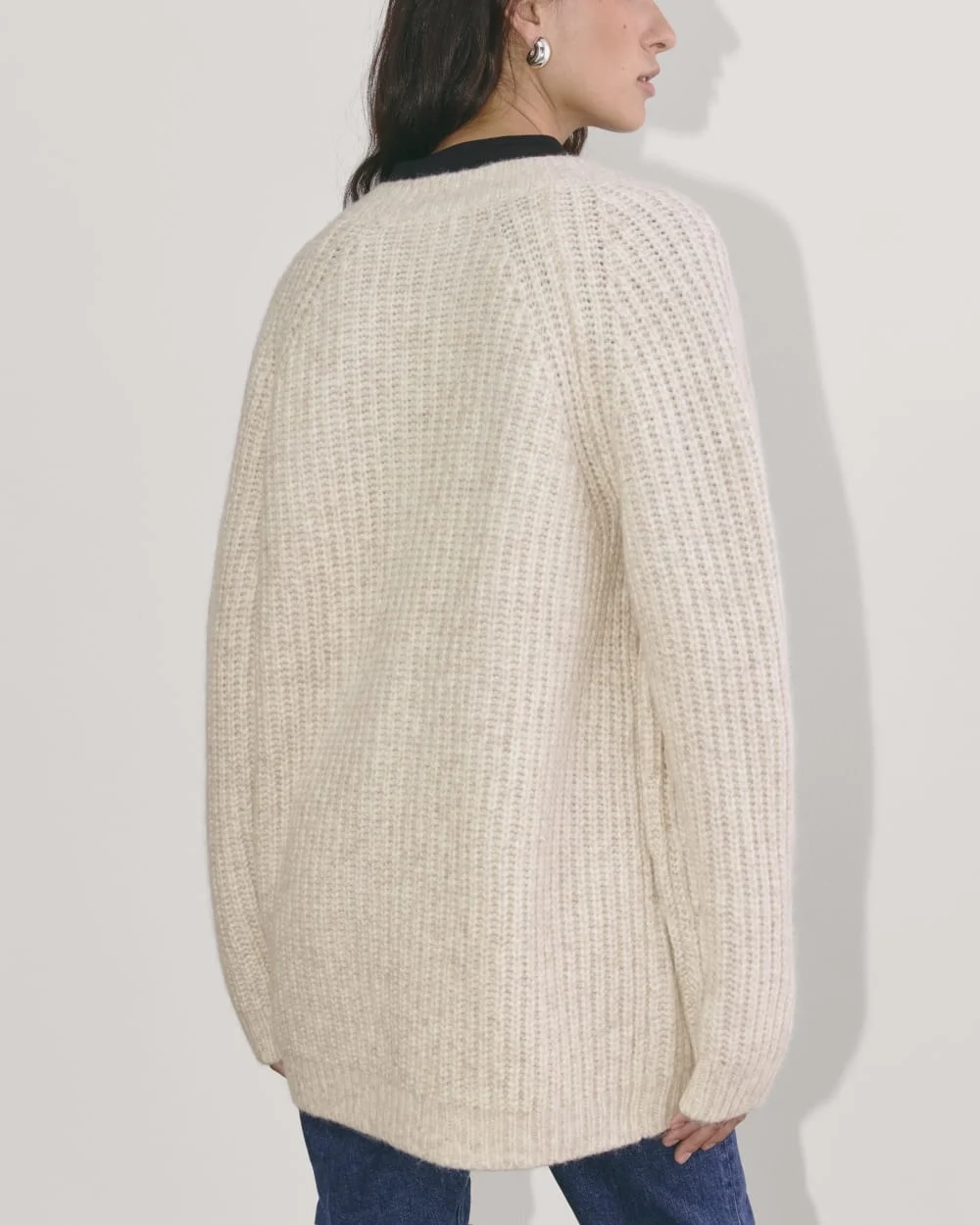 The Fisherman Cardigan in Cloud | Heathered Oat (6)