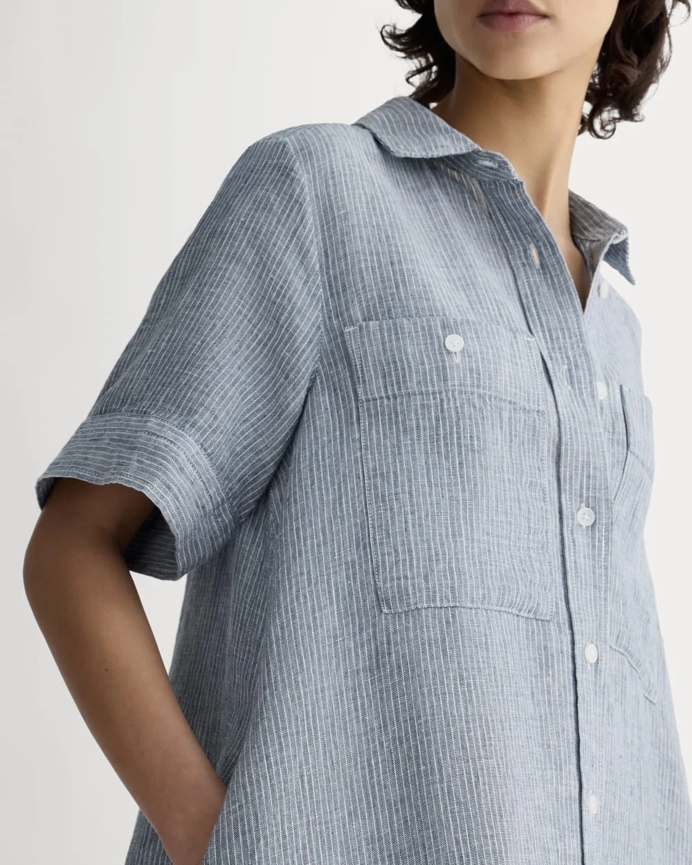The Daytripper Dress in Linen | White / Blue (5)
