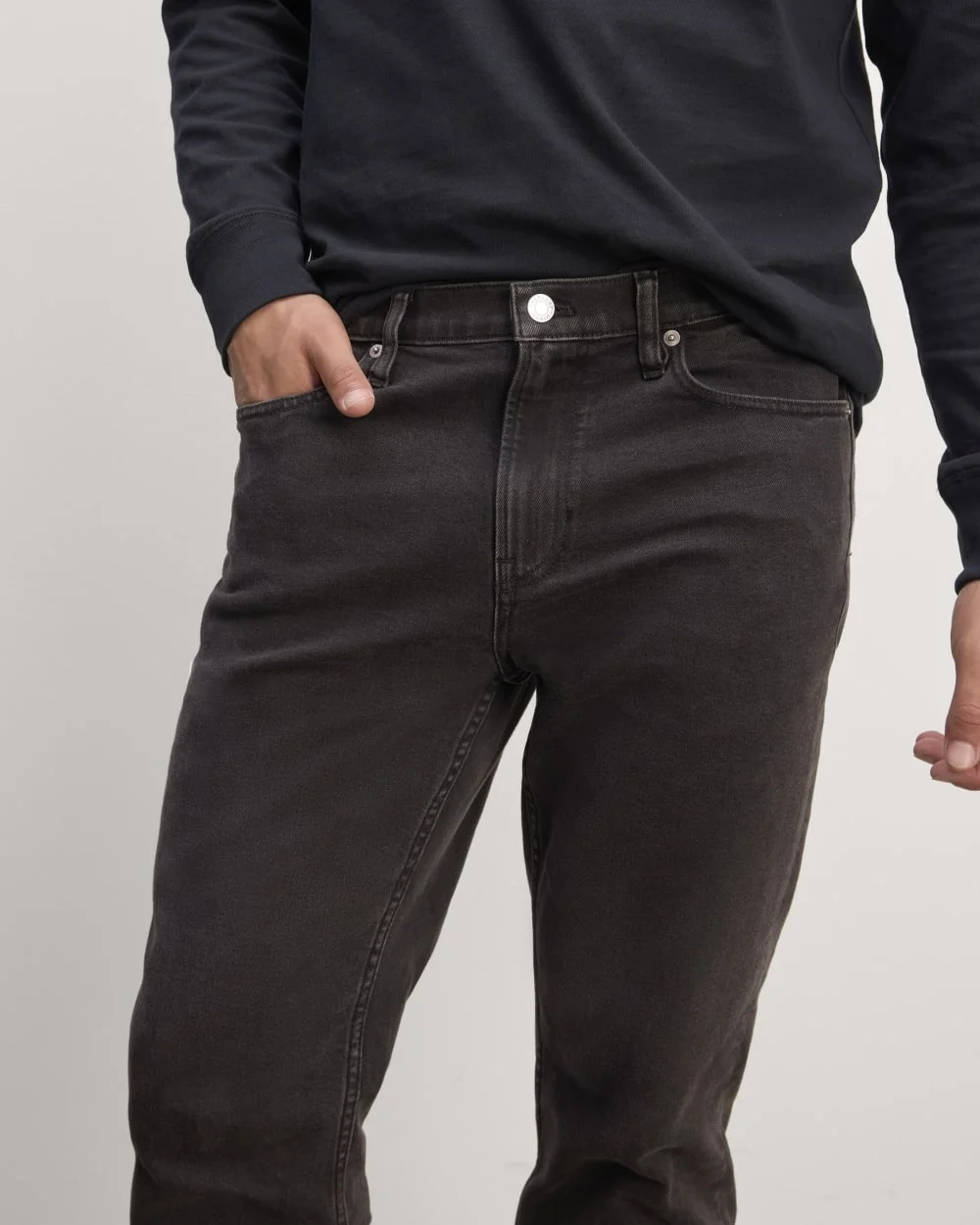 The Organic Cotton Straight-Leg Jean | Washed Black (5)