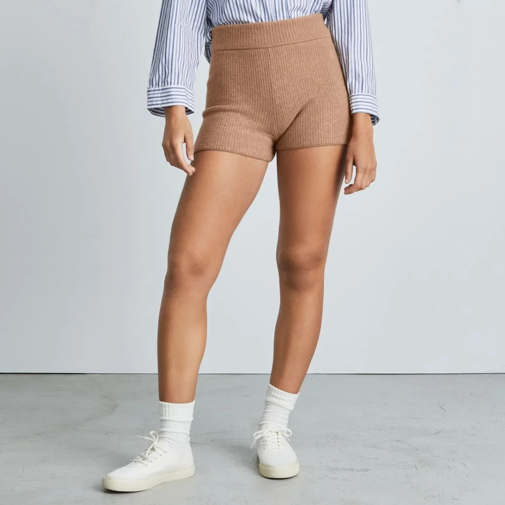 The Cozy-Stretch Short | Camel (3)