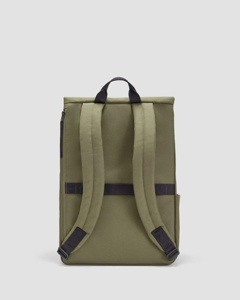 The ReNew Transit Backpack | Kalamata (7)