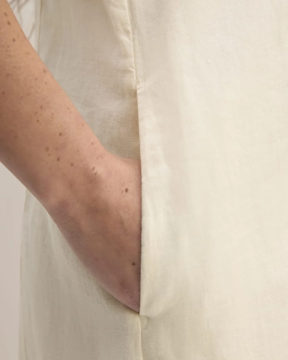 The Linen V-Neck Midi Dress | Bone (5)