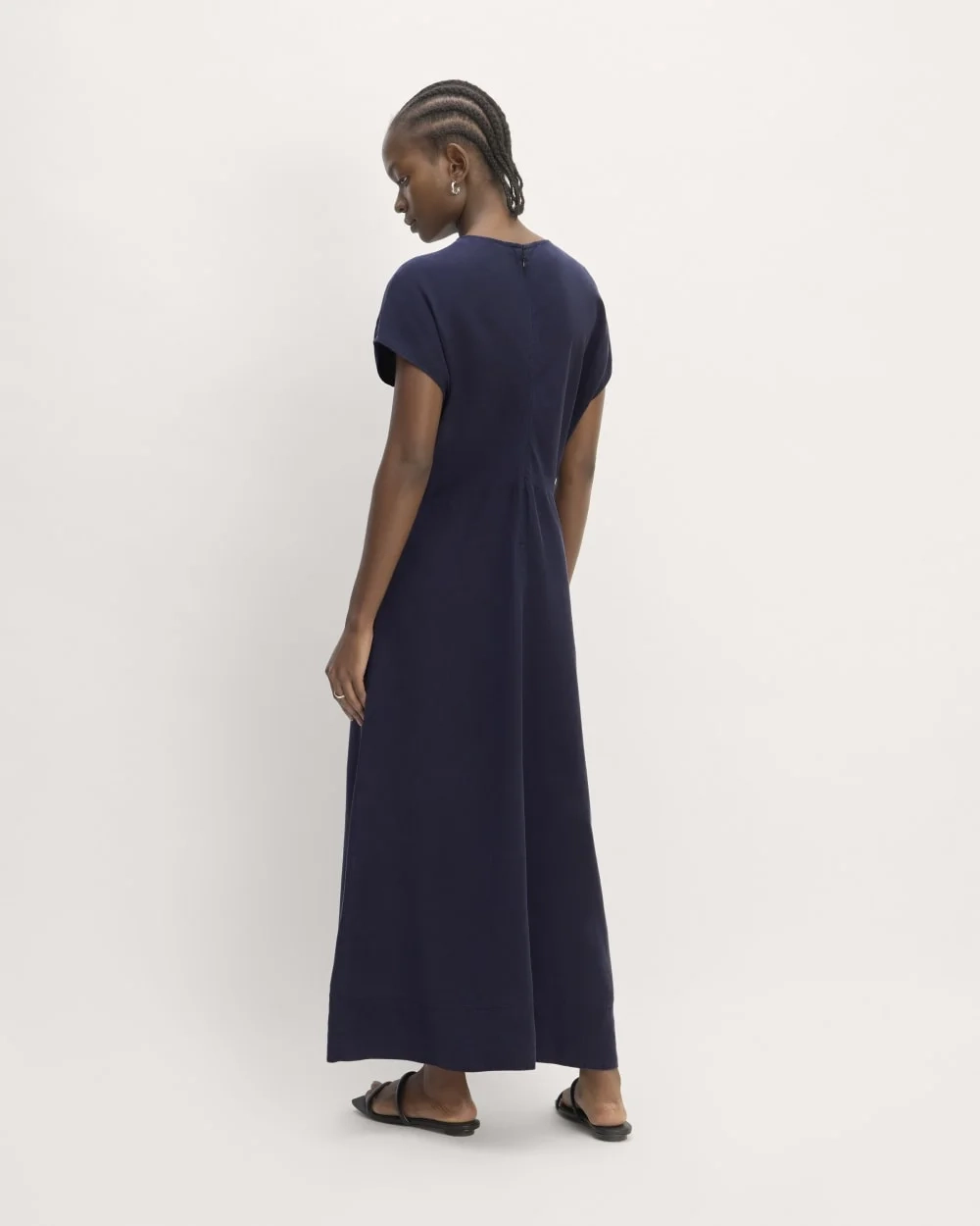 The TENCEL™ Short-Sleeve Midi Dress | Navy (6)