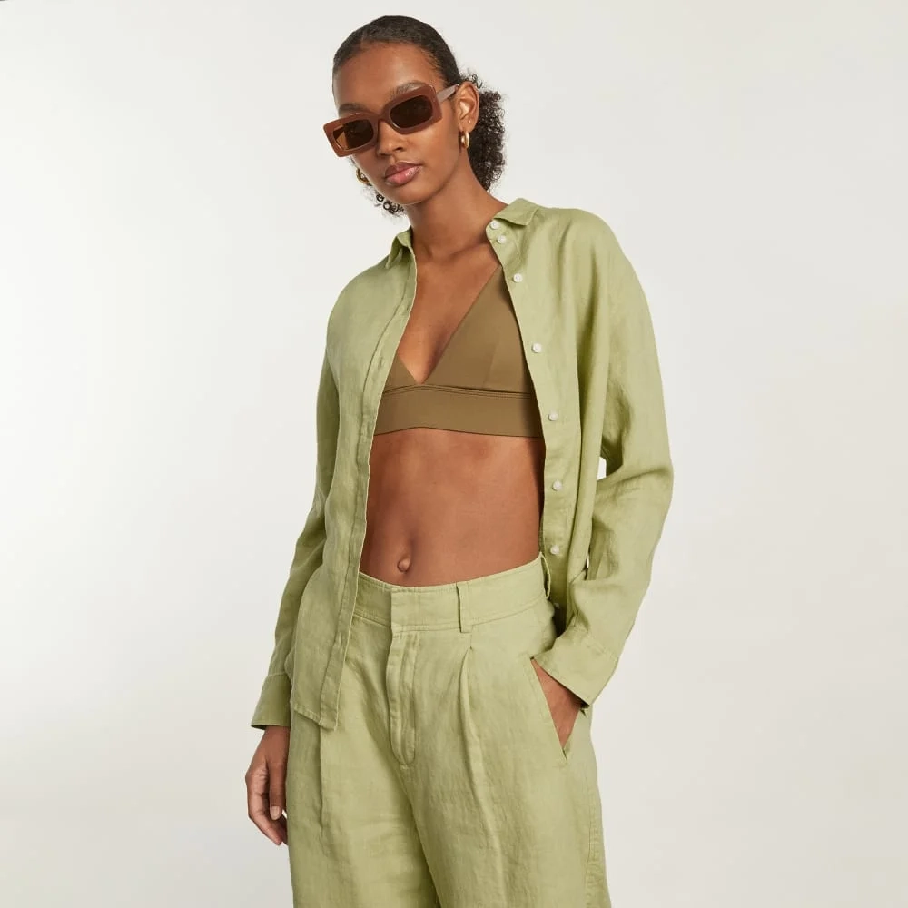 The Must-Have Shirt in Linen | Leek (5)