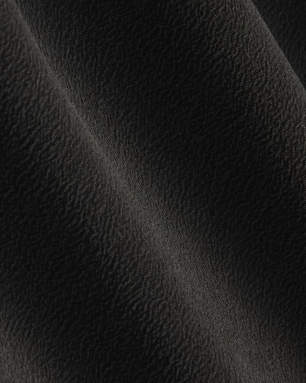 The Must-Have Shirt in Washable Silk | Black (6)