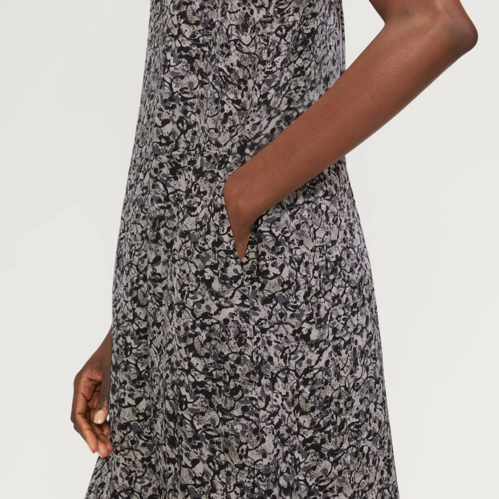 The Satin V-Neck Maxi Dress | Splatter (3)