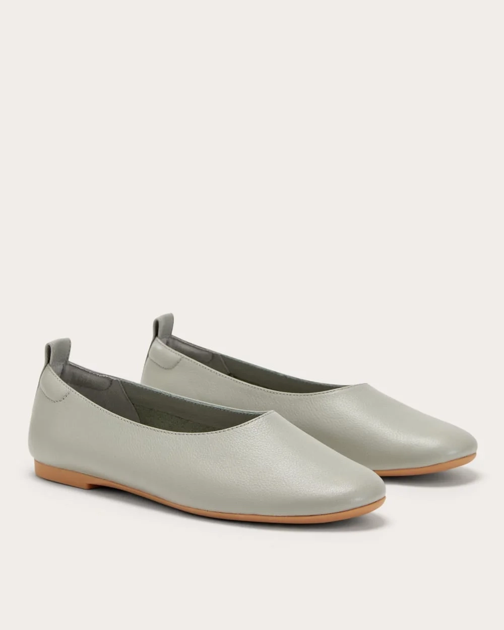 The Day Glove | Sage Green (5)