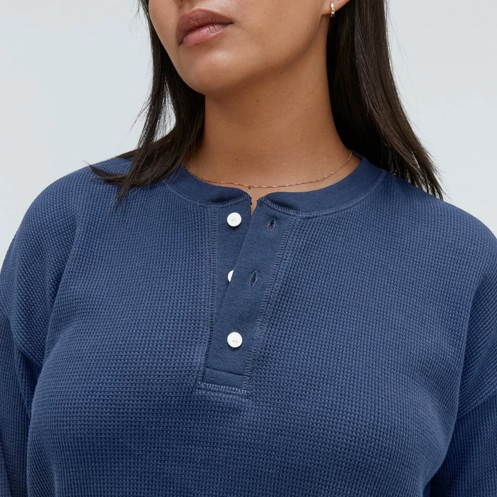 The Organic Cotton Waffle Henley | Navy (3)
