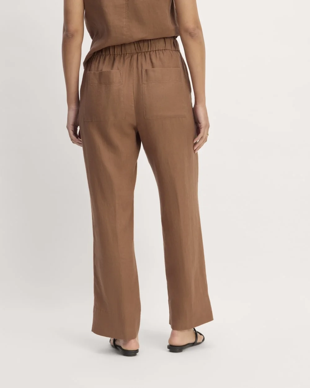 The Linen Easy Pant | Carob Brown (5)