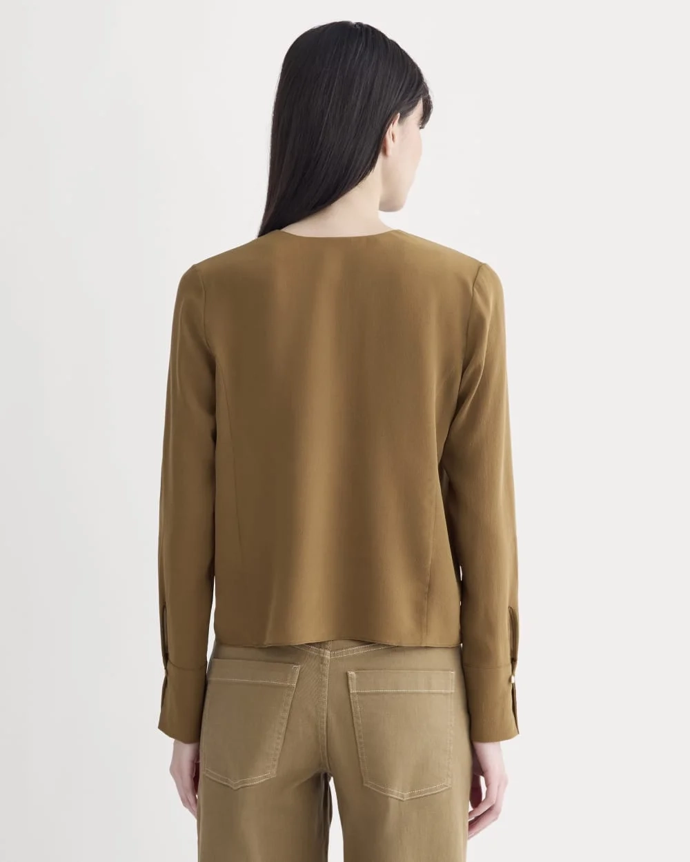 The V-Neck Blouse in Washable Silk | Toffee (6)