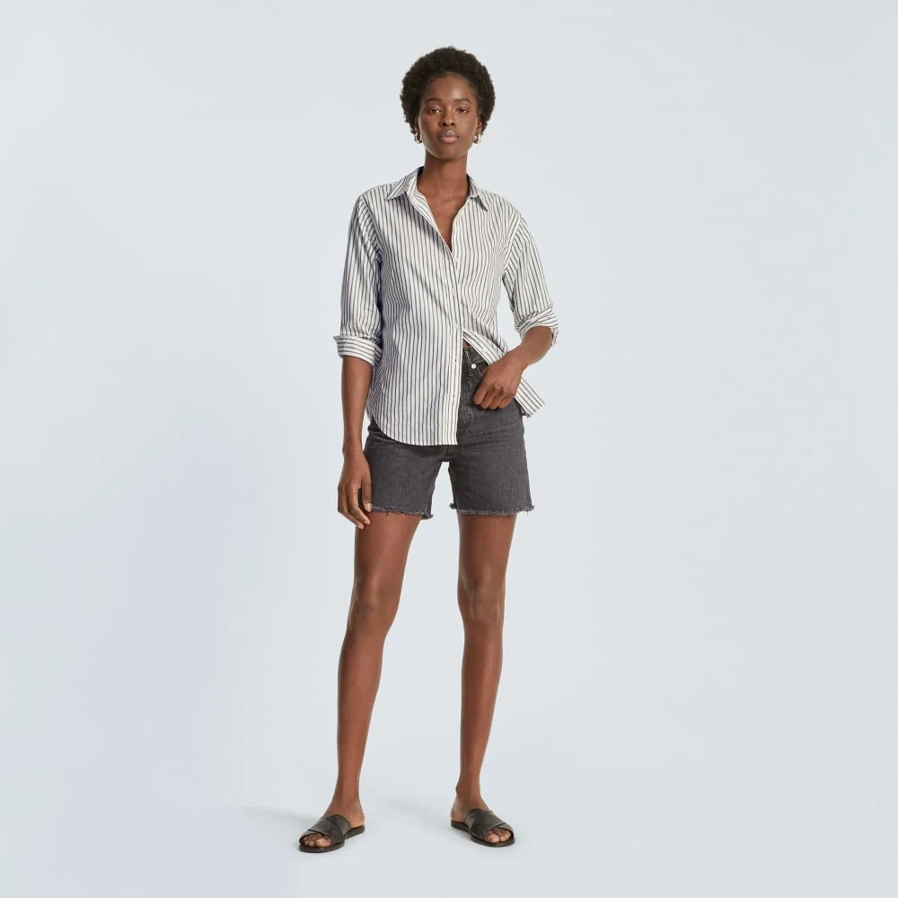 The Must-Have Shirt in Silky Cotton | Deep Blue / Canvas (5)