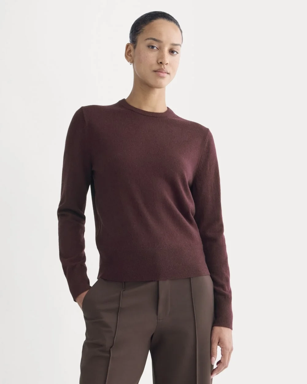 Cashmere Slim Crew Sweater | Wine (5)