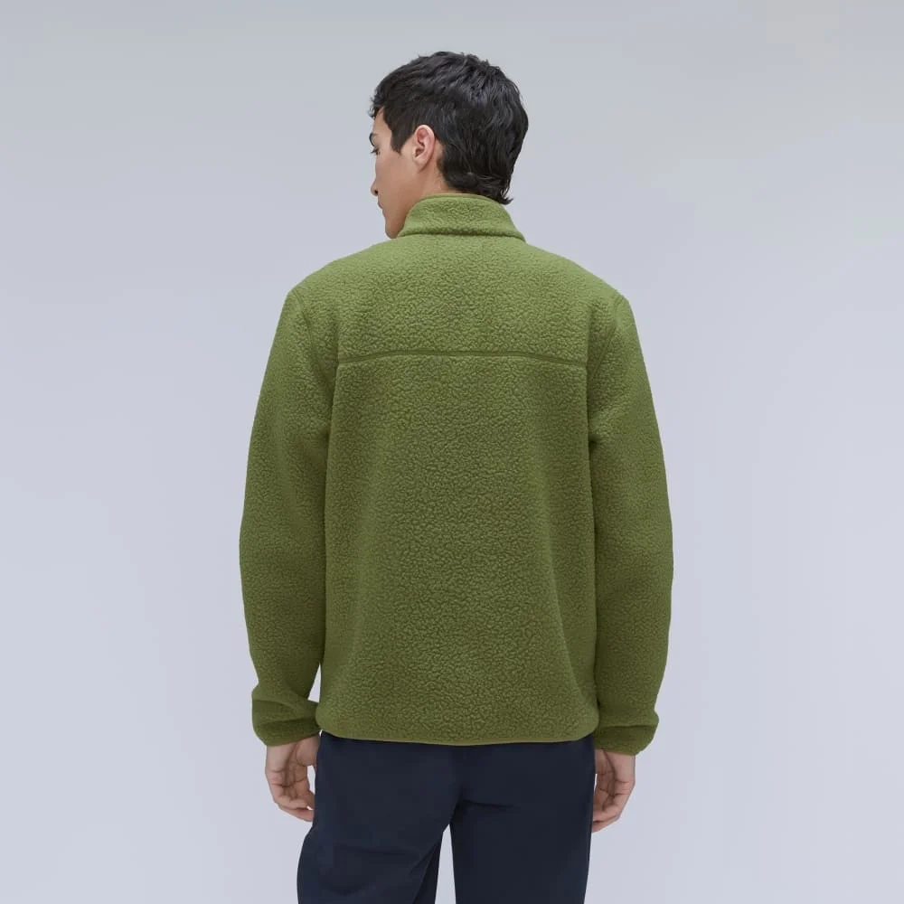 The ReNew Fleece Pullover | Moss (4)