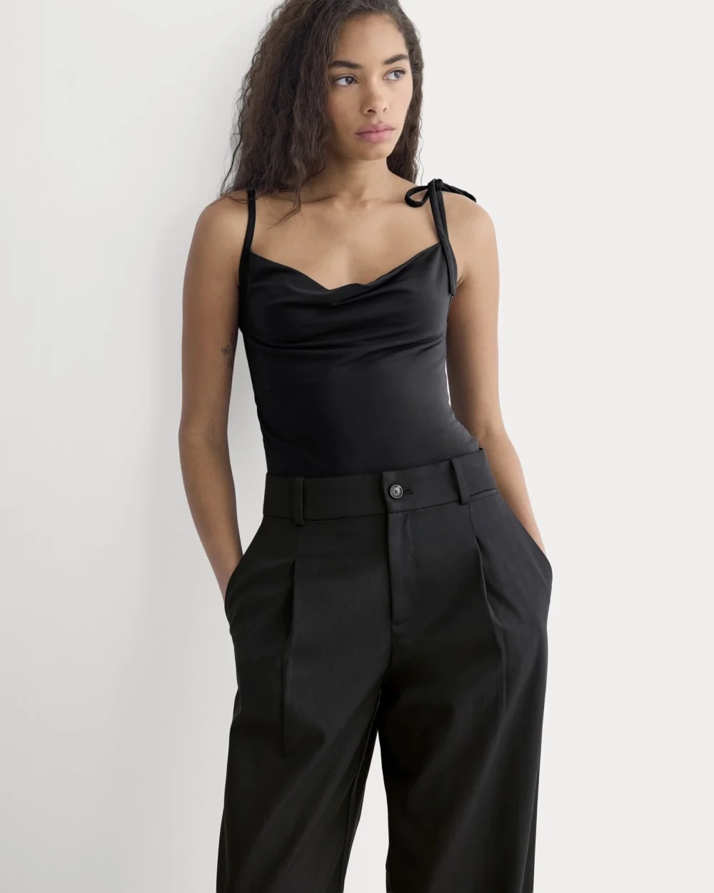Tie-Shoulder Tank | Black (3)