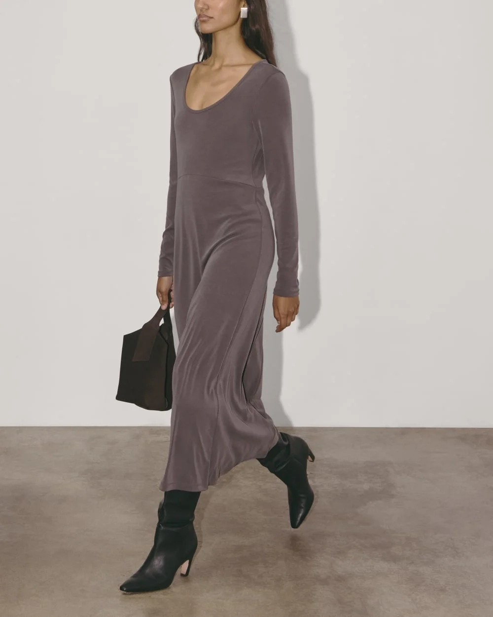 The Maddie Dress in Butterknit | Espresso (4)