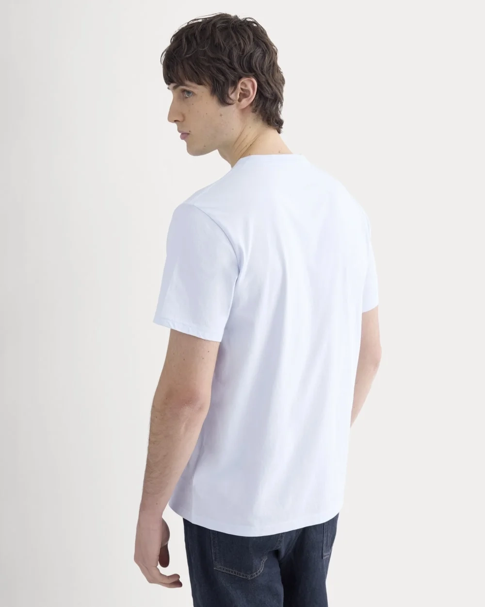 The Essential Organic V-Neck Tee | Skywriting (5)