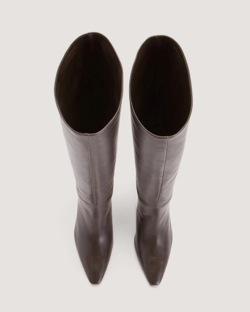 The Banana Boot | Dark Brown (6)