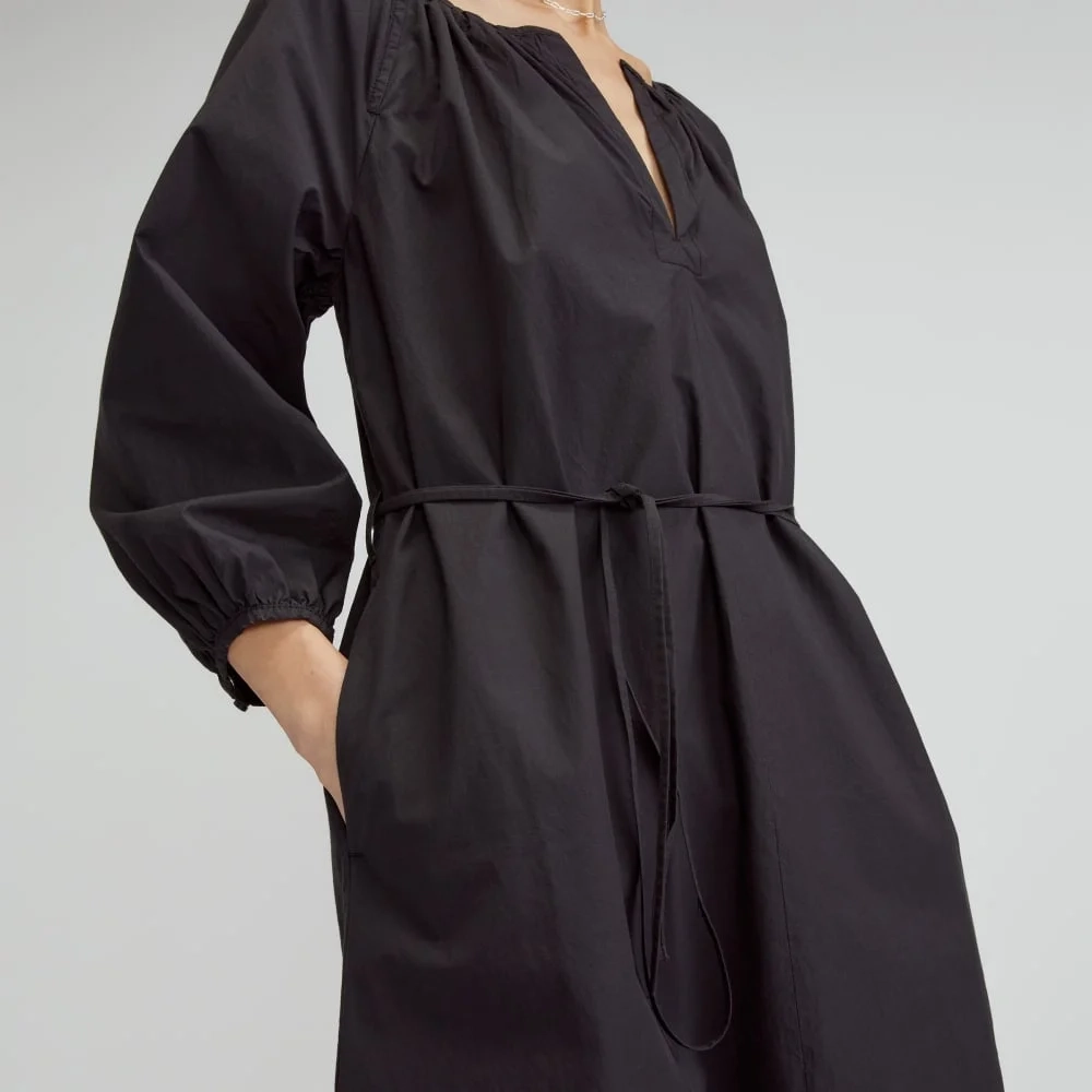The Raglan Sleeve Poplin Dress | Black (6)