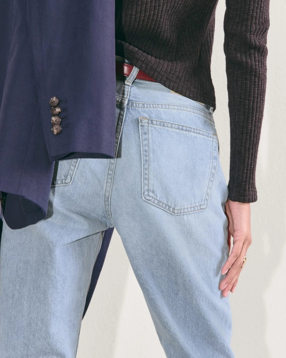 The ’90s Cheeky® Jean | Vintage Sunbleached Blue | 28.5" Inseam (12)