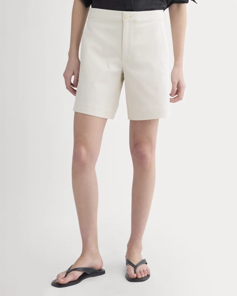 Side-Panel Tailored Short | Birch (5)