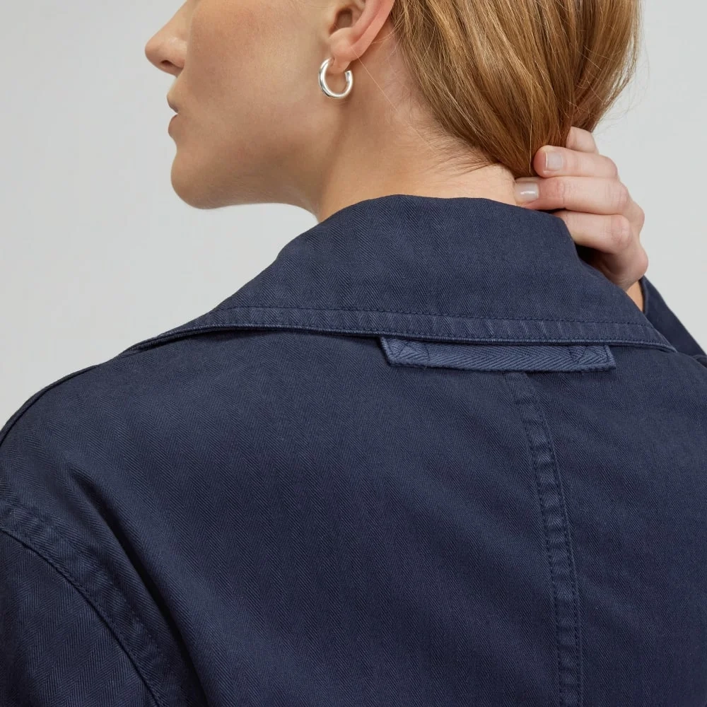 The Organic Cotton Herringbone Jacket | Navy (6)