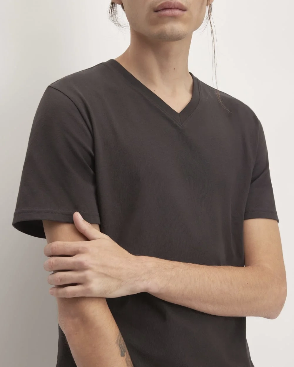 The Organic Cotton V-Neck Tee | Black (3)