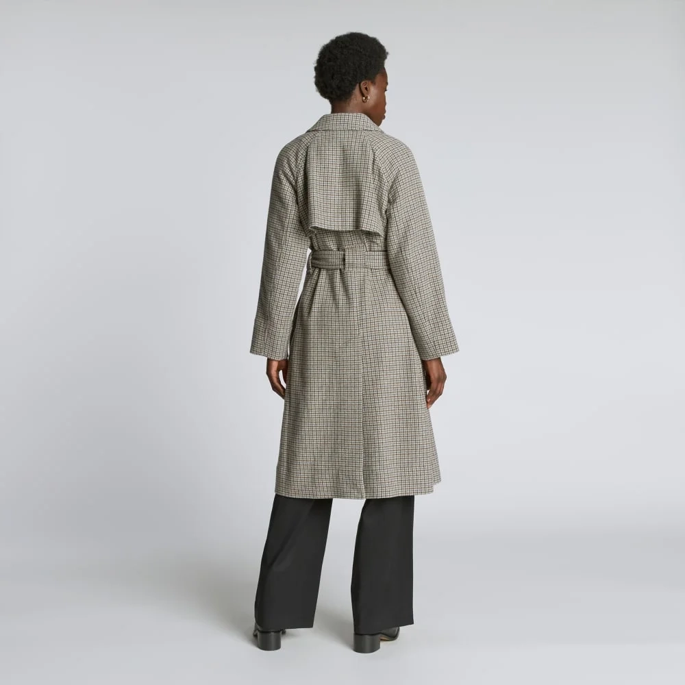 The Italian ReWool® Trench | Pewter Houndstooth (6)
