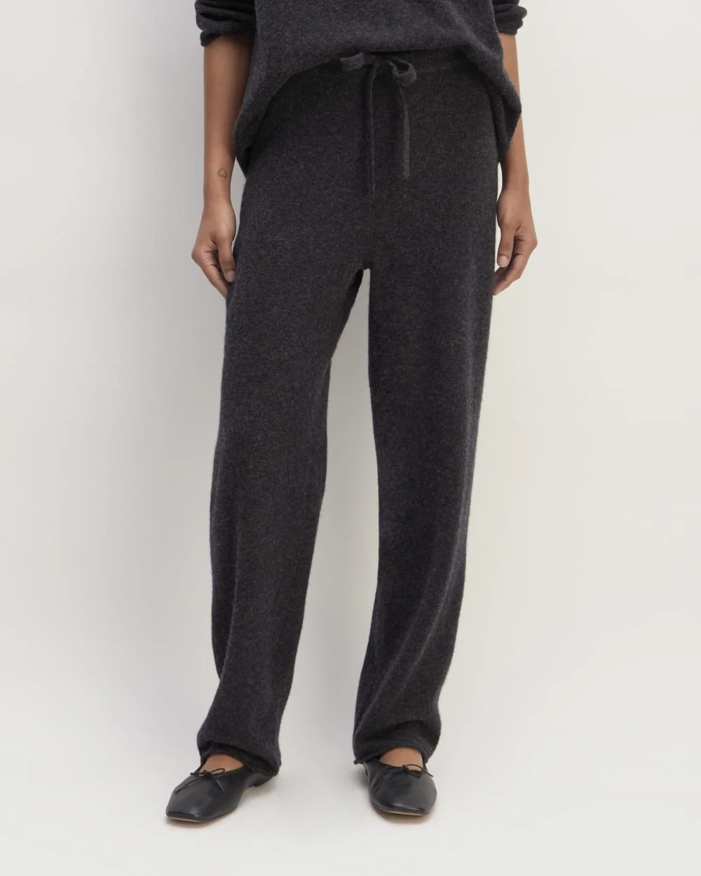 The Cozy-Stretch Straight-Leg Sweatpant | Charcoal (5)