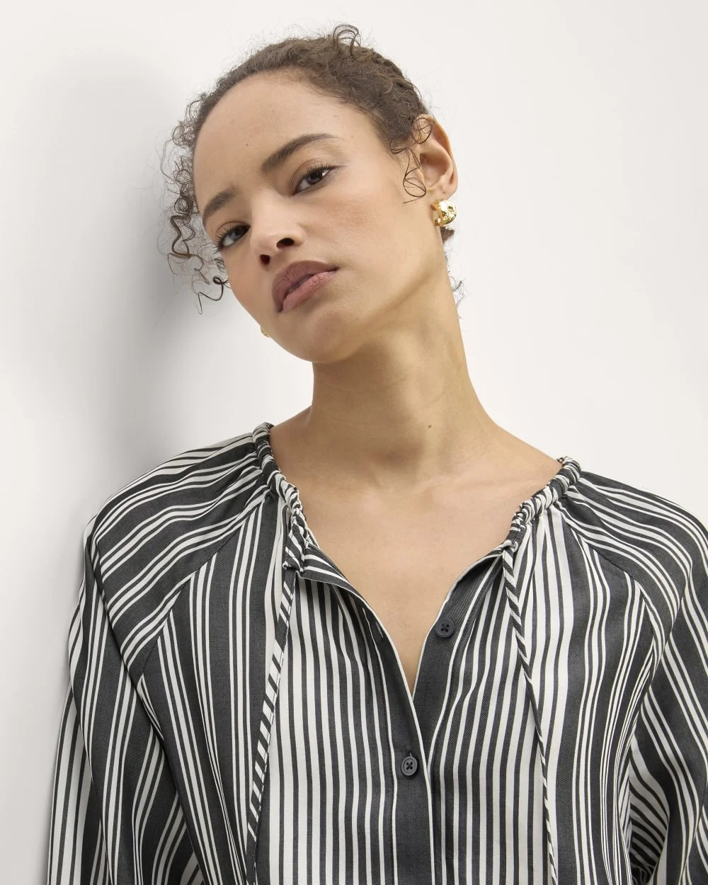 The Gathered Shirt in Butterlite | Black / Bone (5)