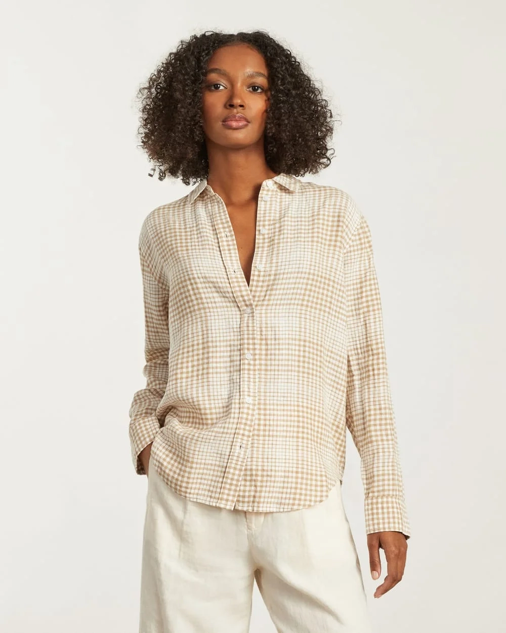 The Must-Have Shirt in Linen | Iced Coffee Grid (8)