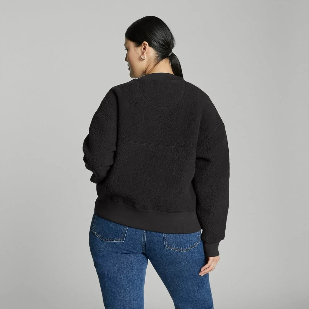 The ReNew Teddy Oversized Crew | Black (5)