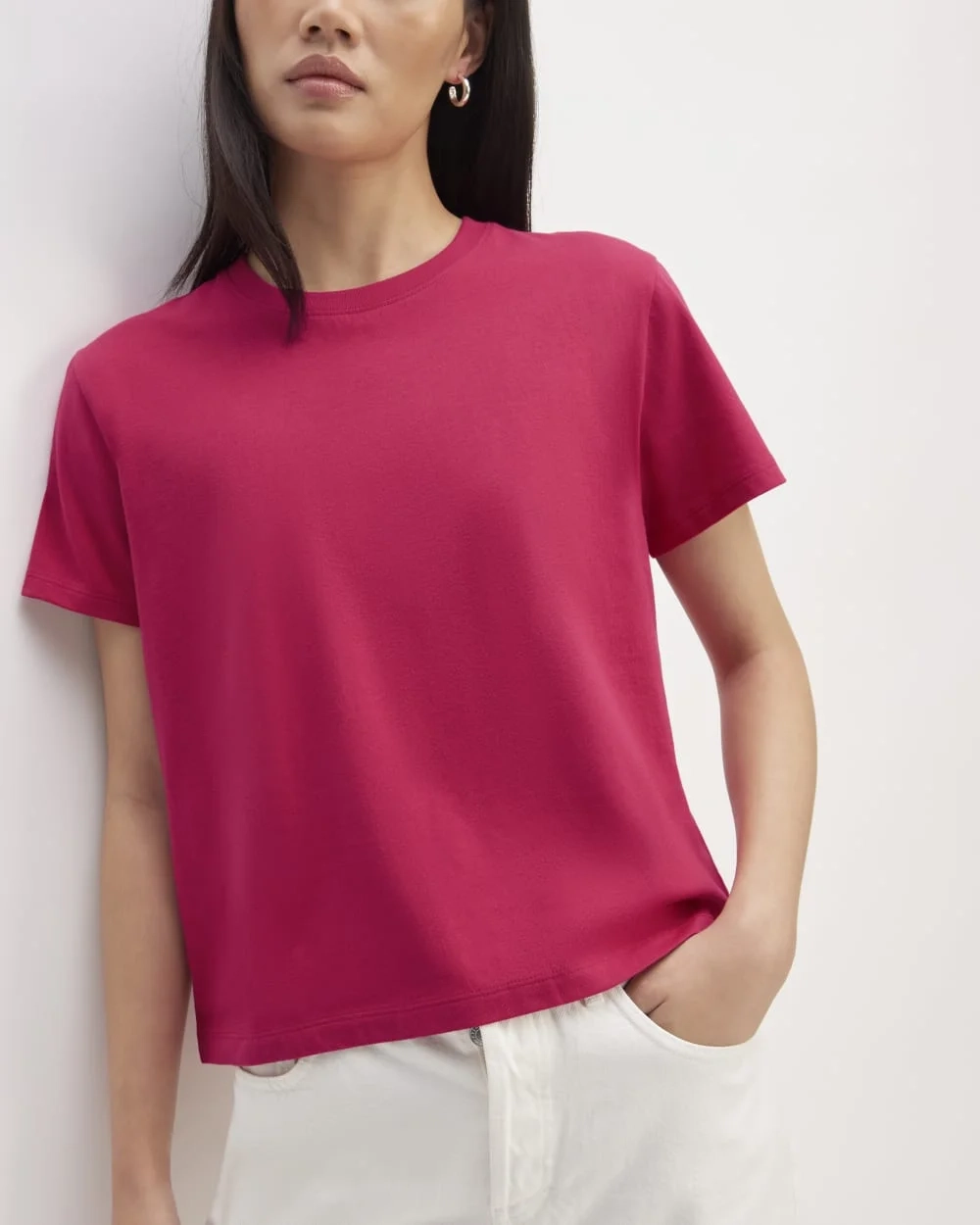 The Box-Cut Tee in Essential Cotton | Red Currant | No Pocket (4)