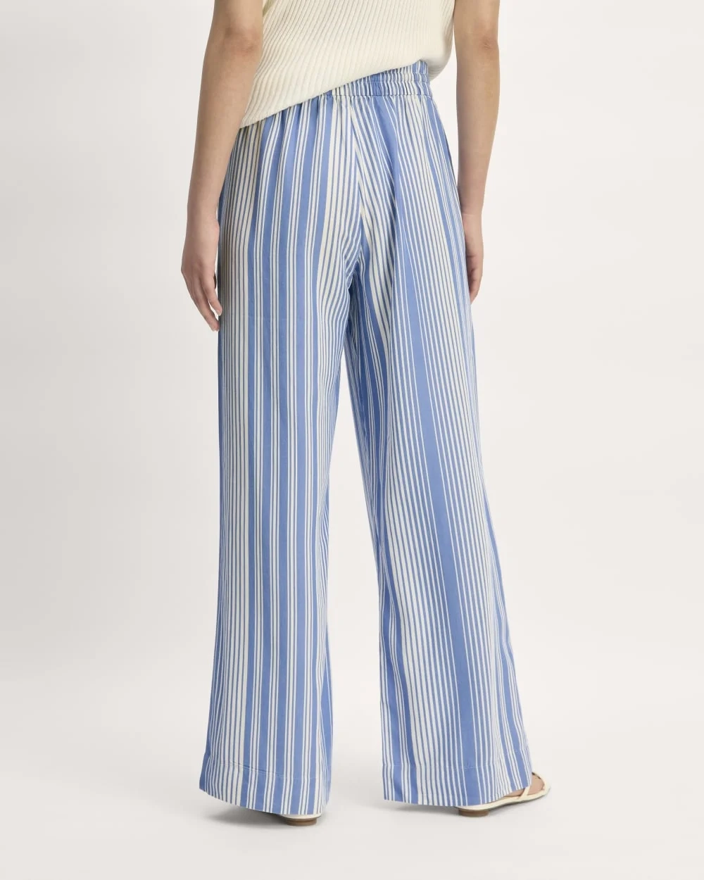 The Wide-Leg Pant in Butterlite | Granada Sky Blue / Bone (5)