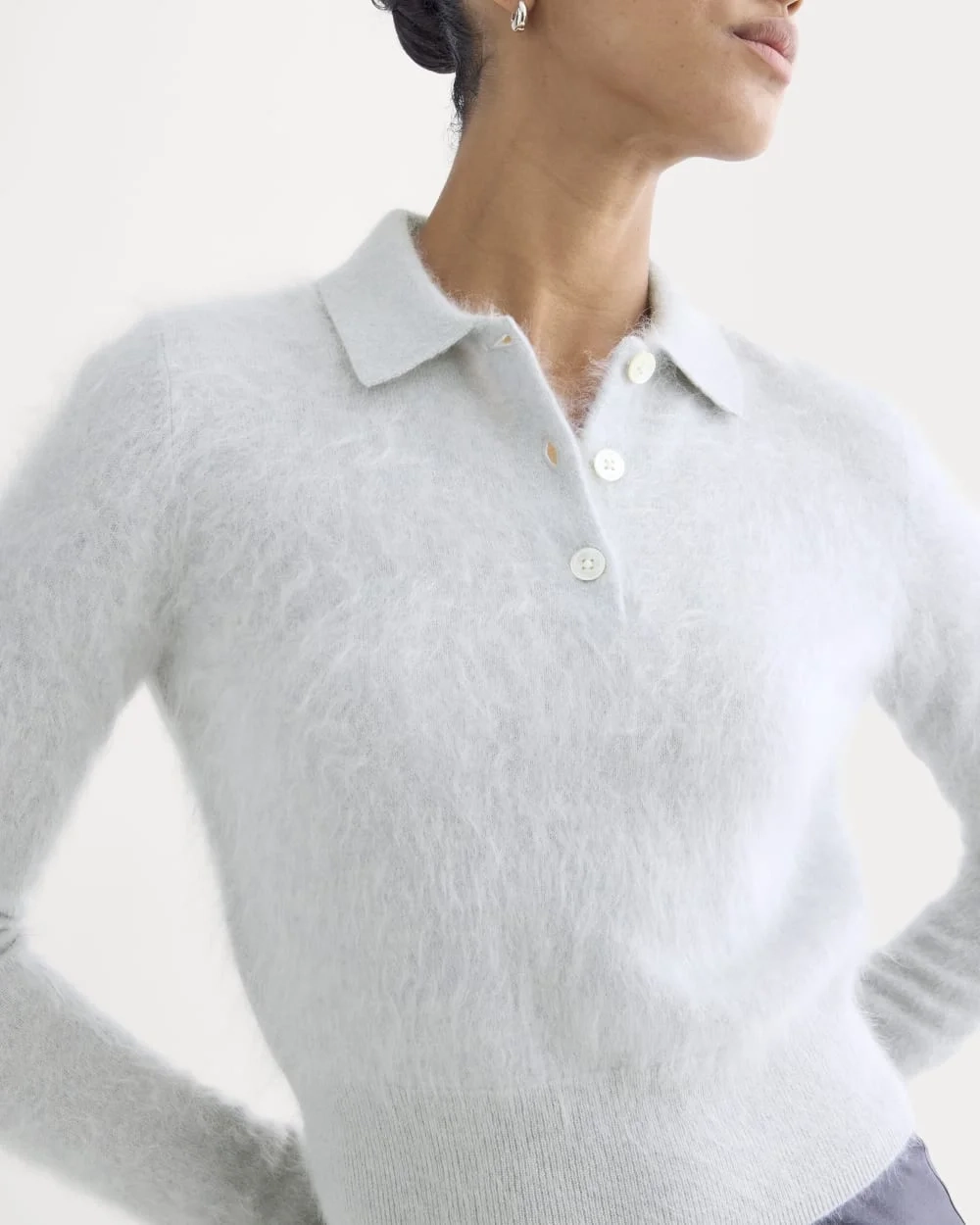 Lush Cashmere Cropped Polo Sweater | Sanderling Gray (4)
